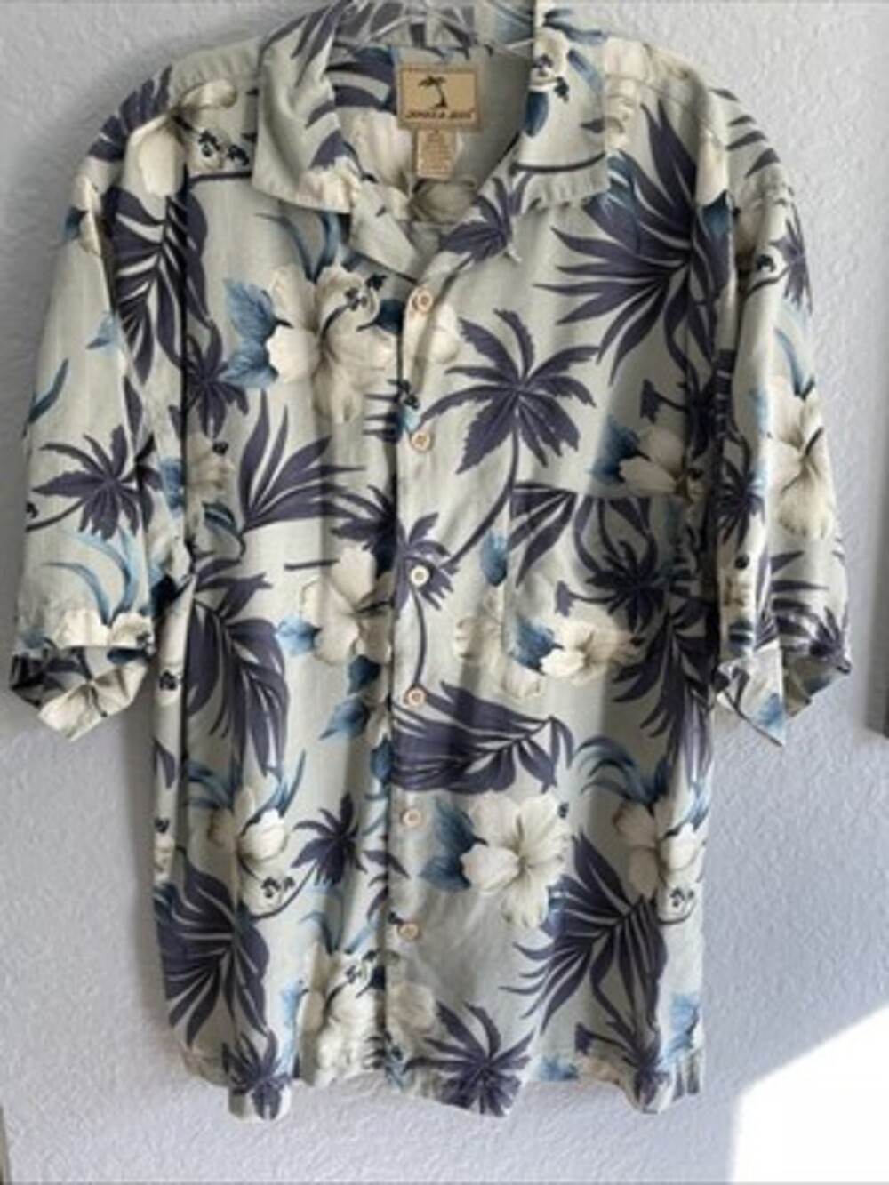Jamaica Jaxx Green Hawaiian Shirt Men’s Shirt Men’s Size Medium